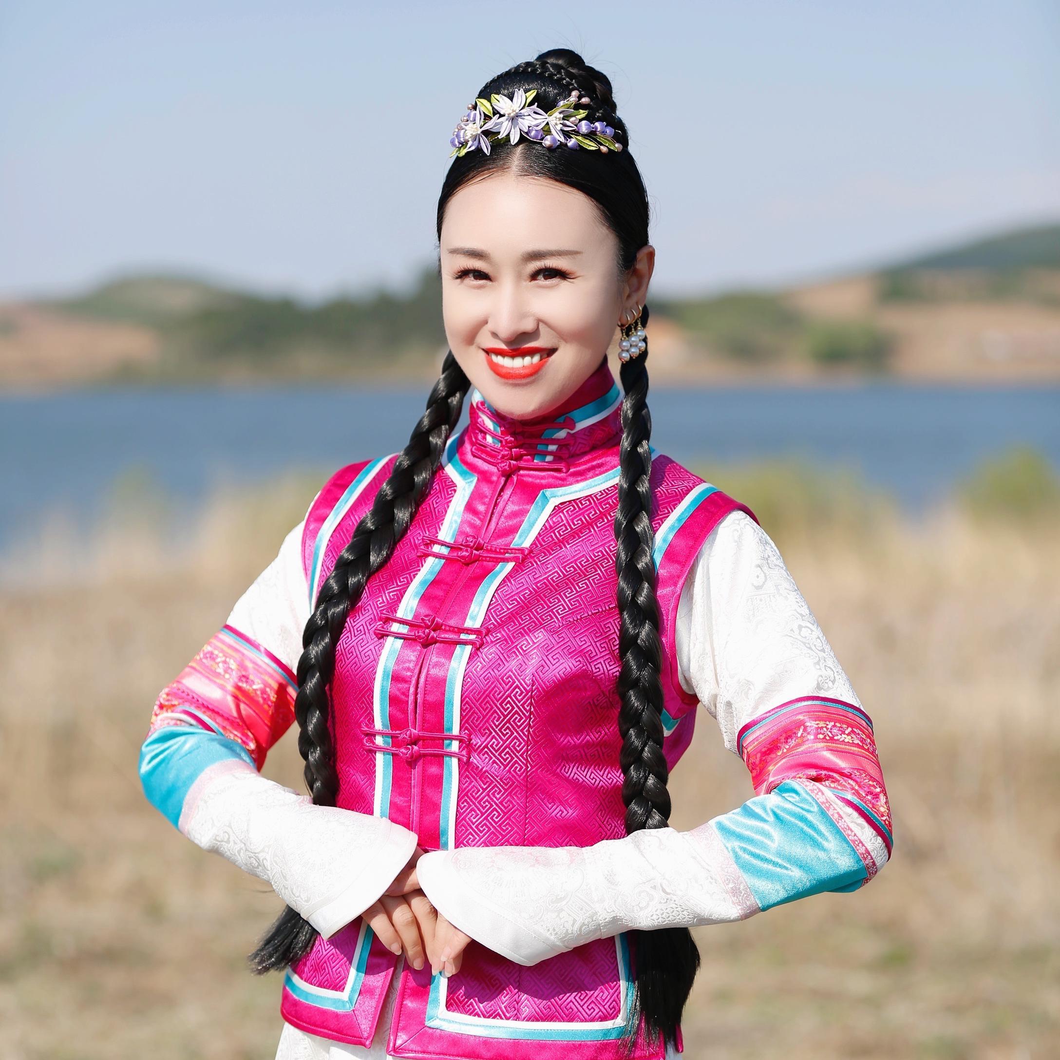 满族儿女心向党