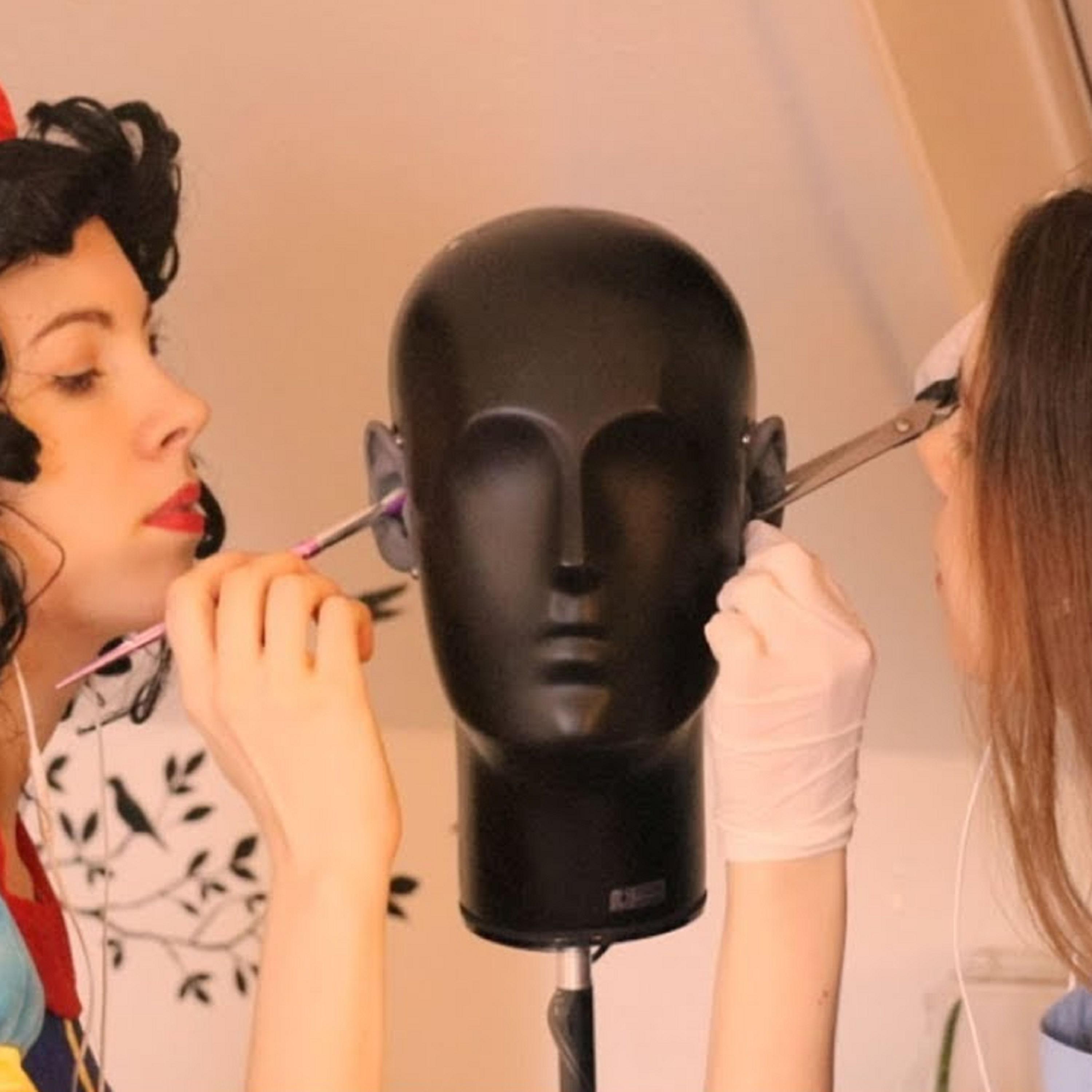 Twin Princess Ear Cleaning Pt. 1