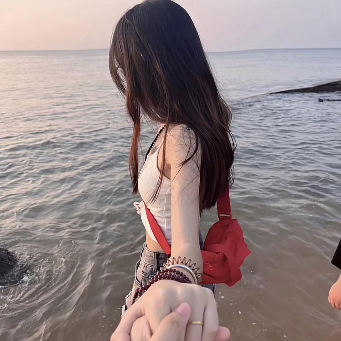 焦小飞歌曲封面