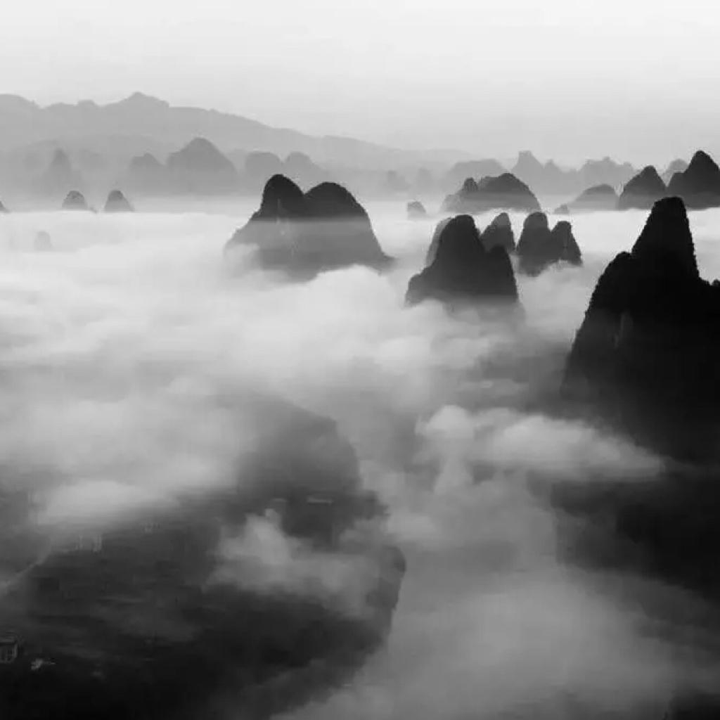 融雪没有说一句话，大地却已泪流满面