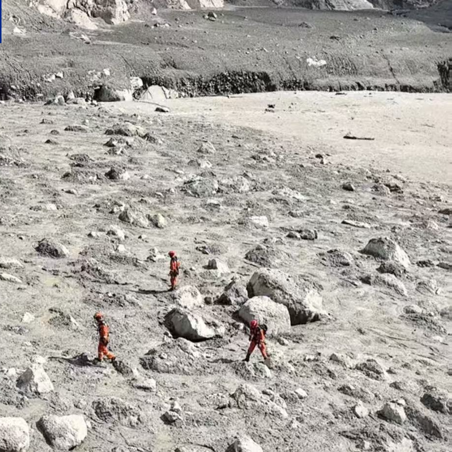 泥石流导致吉隆口岸重大人员伤亡、失联，人类为什么会在最危险的地方建重要通道？ 20260828 episode artwork
