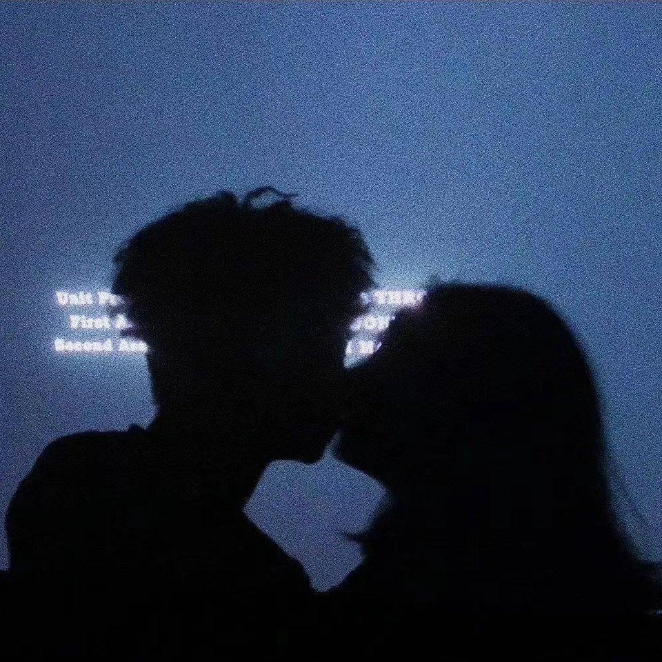 留一首淡淡的情歌，给以后的自己浓墨重彩