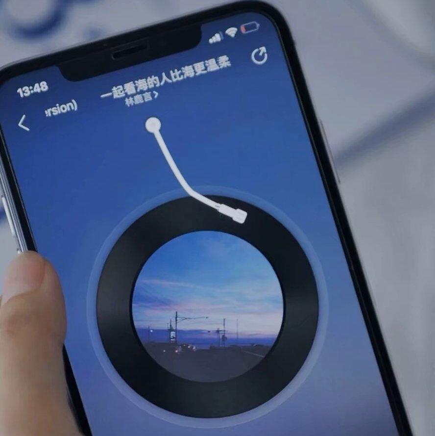 慢下来戴上耳机听首歌