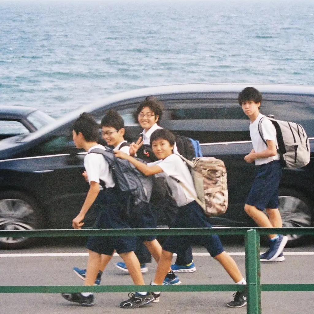 乐队的夏天：藏在热浪里的赤诚青春