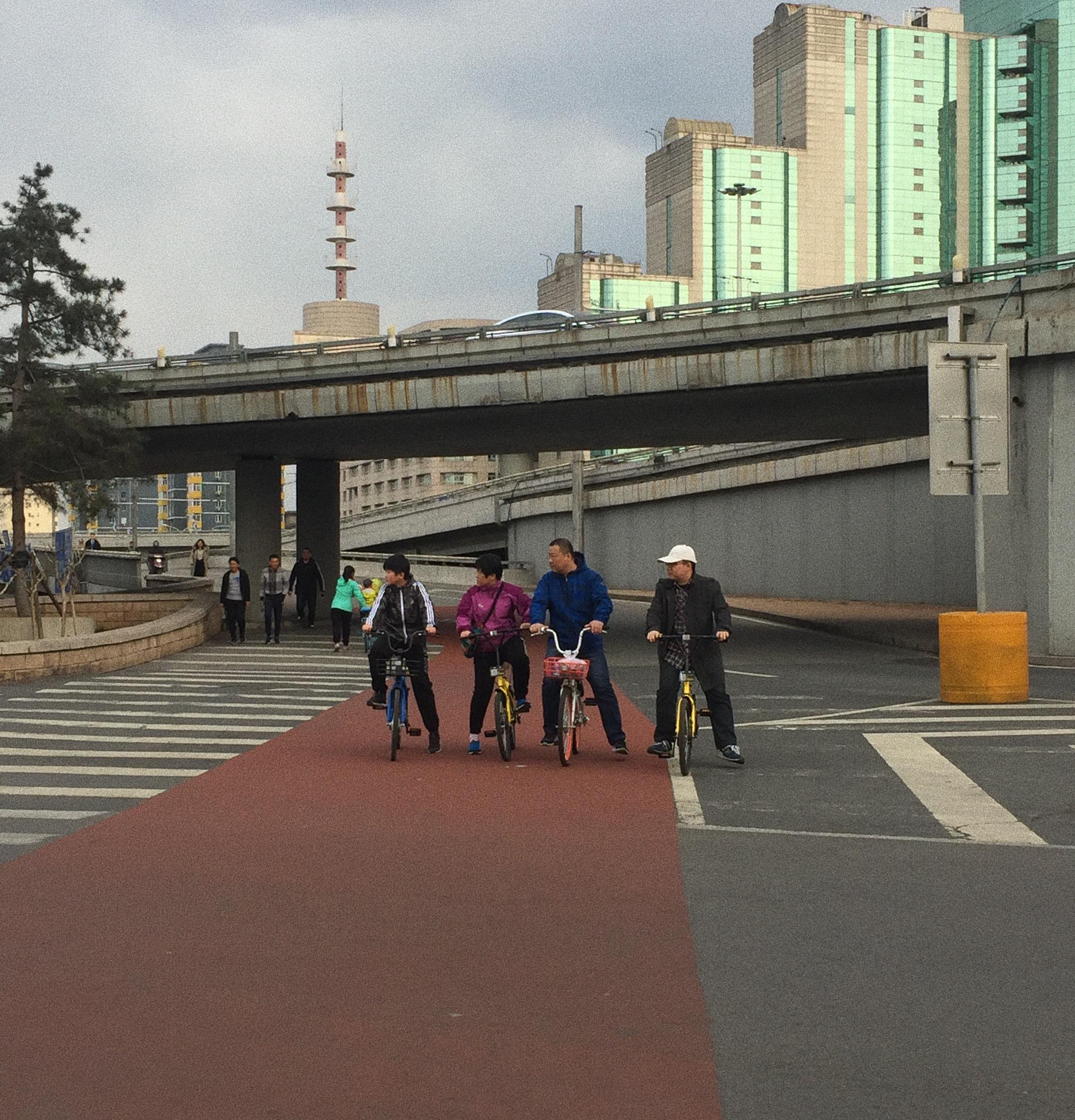 骑骑车 跳跳舞专辑