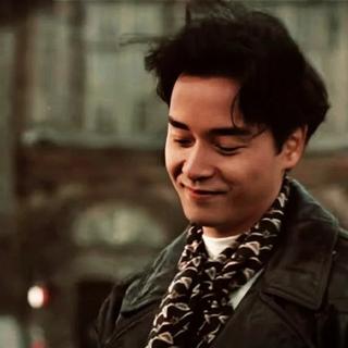 后来啊，就连关心都成了打扰