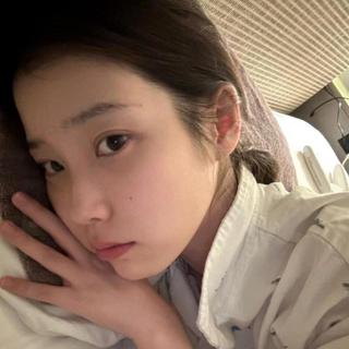 等你的消息好难 我先睡了