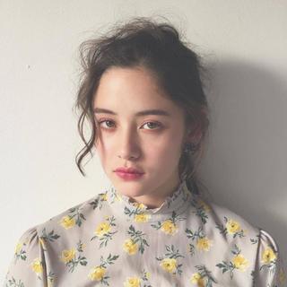 后来就算再喜欢 可再也不主动了