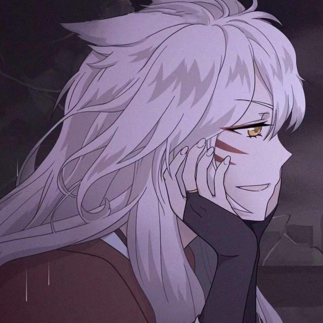 “其实雨也没多大，是风在拼命刮”