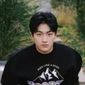 李卓钊