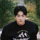 李卓钊