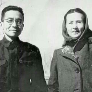 就像风烛残年的金岳霖 依然深爱著林徽因