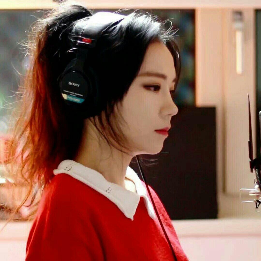 ding~您的女神J.fla已上线