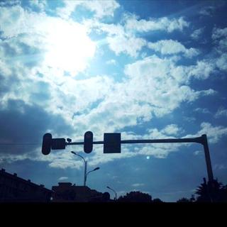 那些单曲循环久听不腻的钢琴曲纯音乐