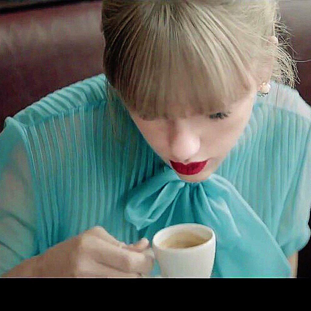 TAYLOR SWIFT霉
