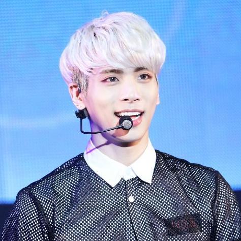 【钟铉】(山荷叶)