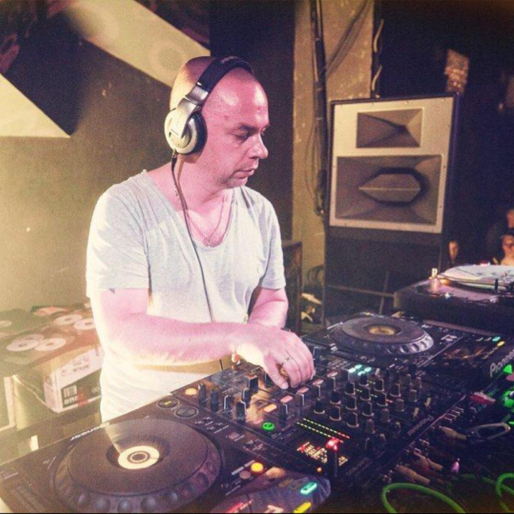 世界各大DJ聚集 | 在线播放 | 网易云音乐