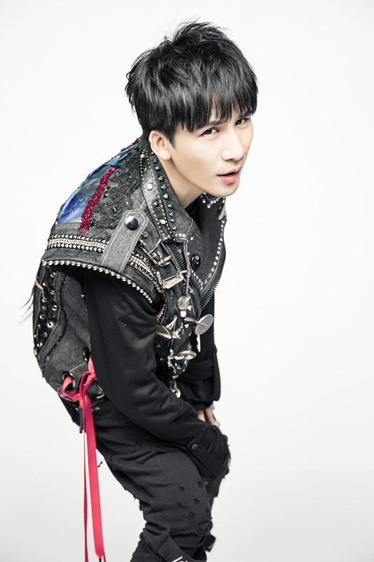 《人间精品》突显大张伟三副可贵的"面孔"