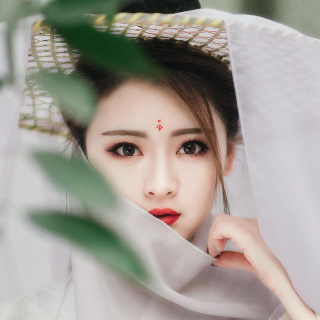 古风｜故人一去长别久 不敢轻声问记否