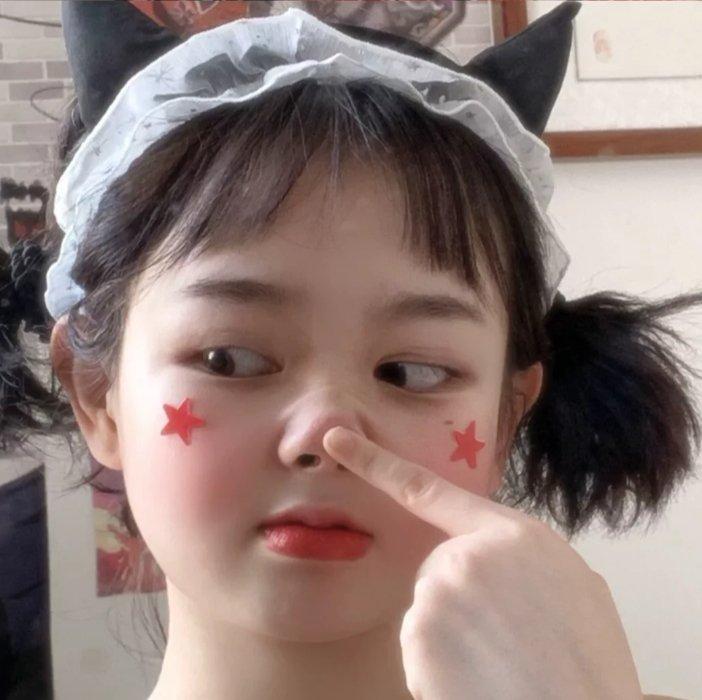 【韩】冬日热奶茶，戴上耳机和我一起听歌吧