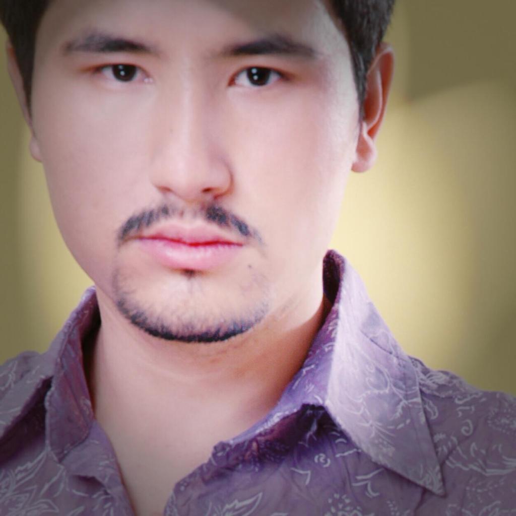 Mawlan Mamtimin买吾兰