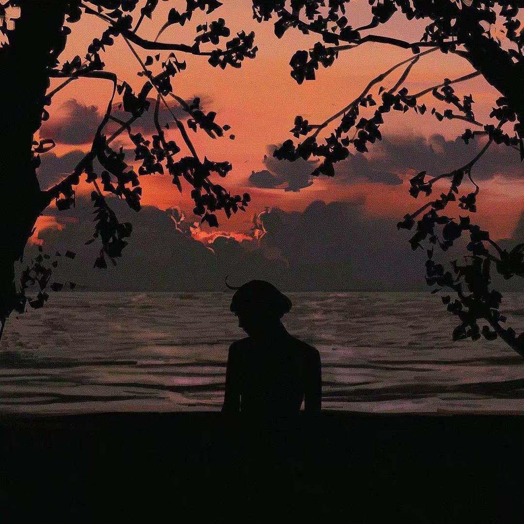 需要人陪    付豪