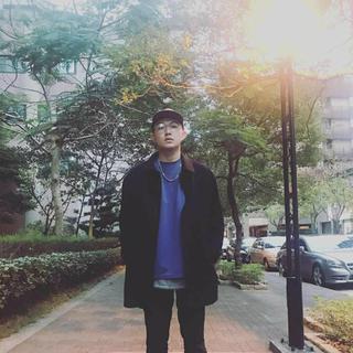 颜人中的隔壁小窝