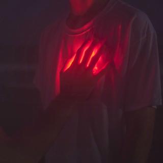 【 她的嗓音丨柔情似水 滋润心田 〗