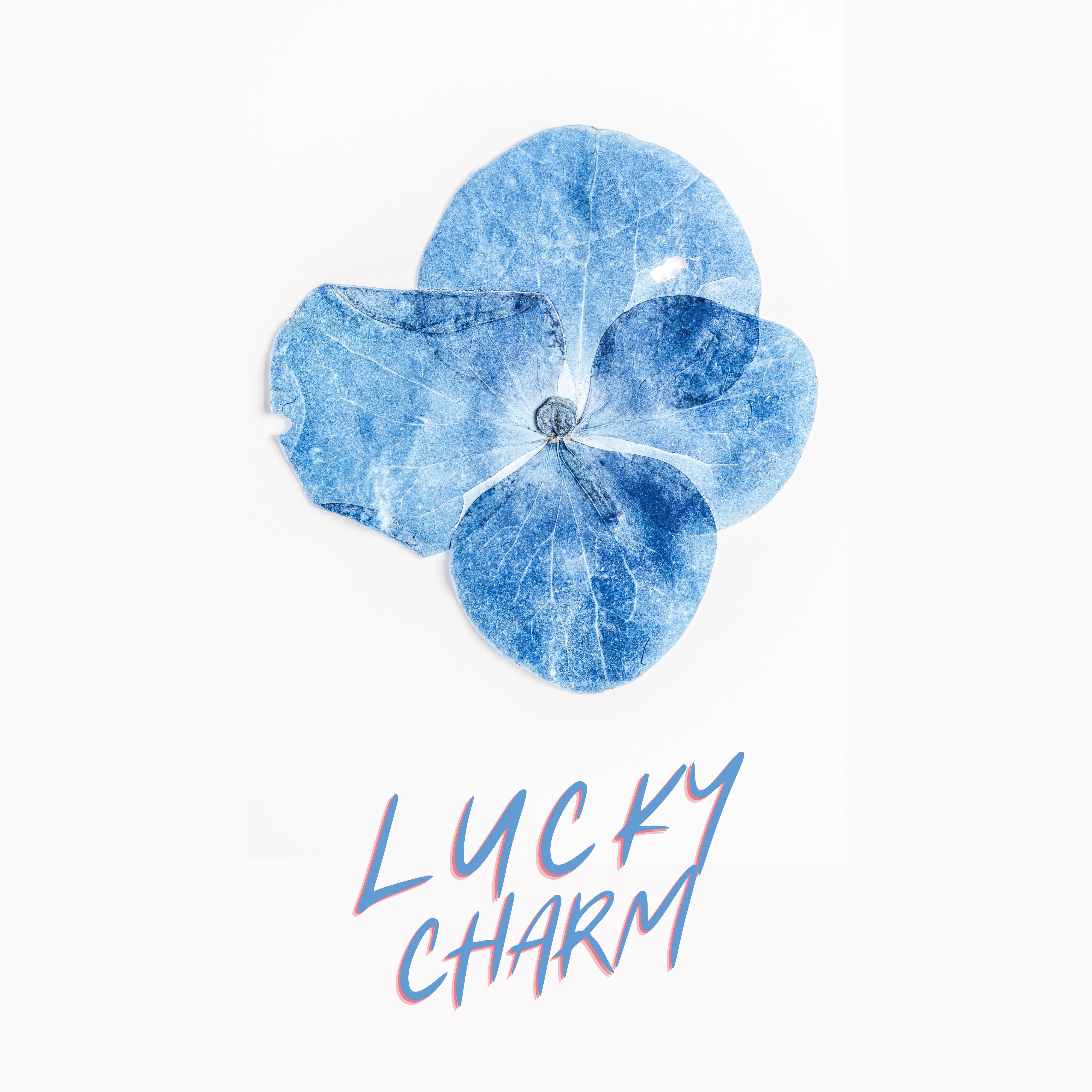 Niscar - Lucky Charm