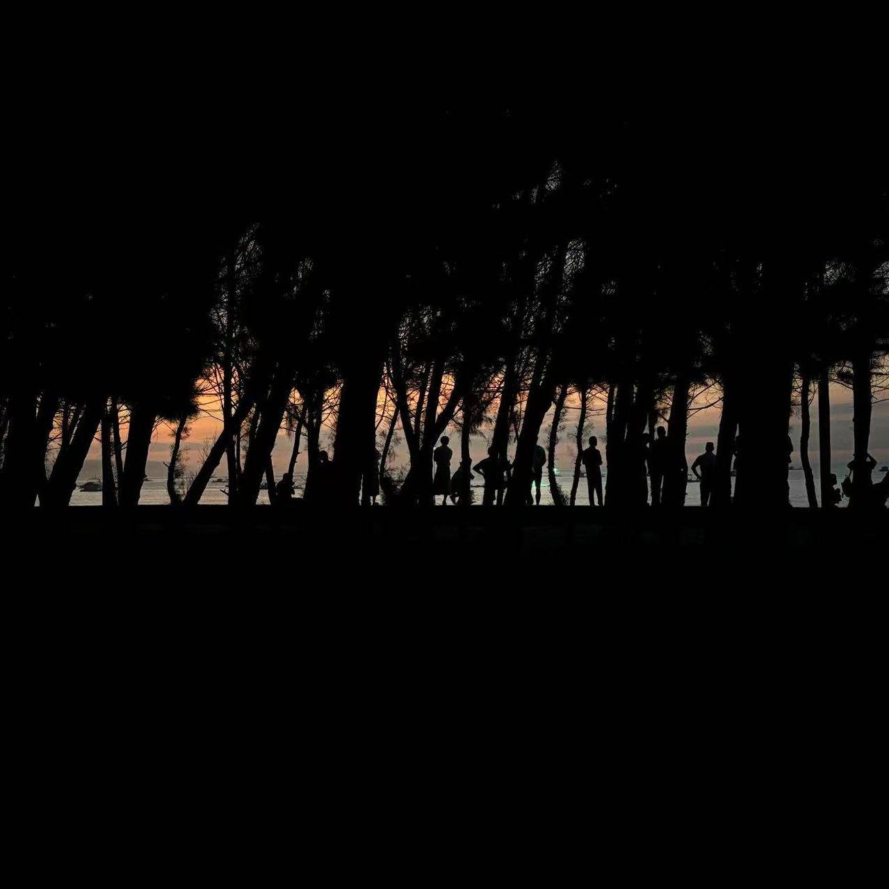Lingering