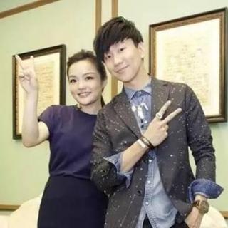 独唱与对唱的切换 氛围与情感的转变