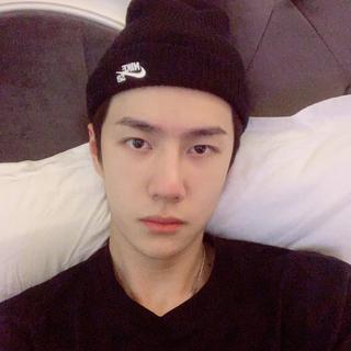 王一博跳舞BGM（崽发自拍了！崽换头像了！