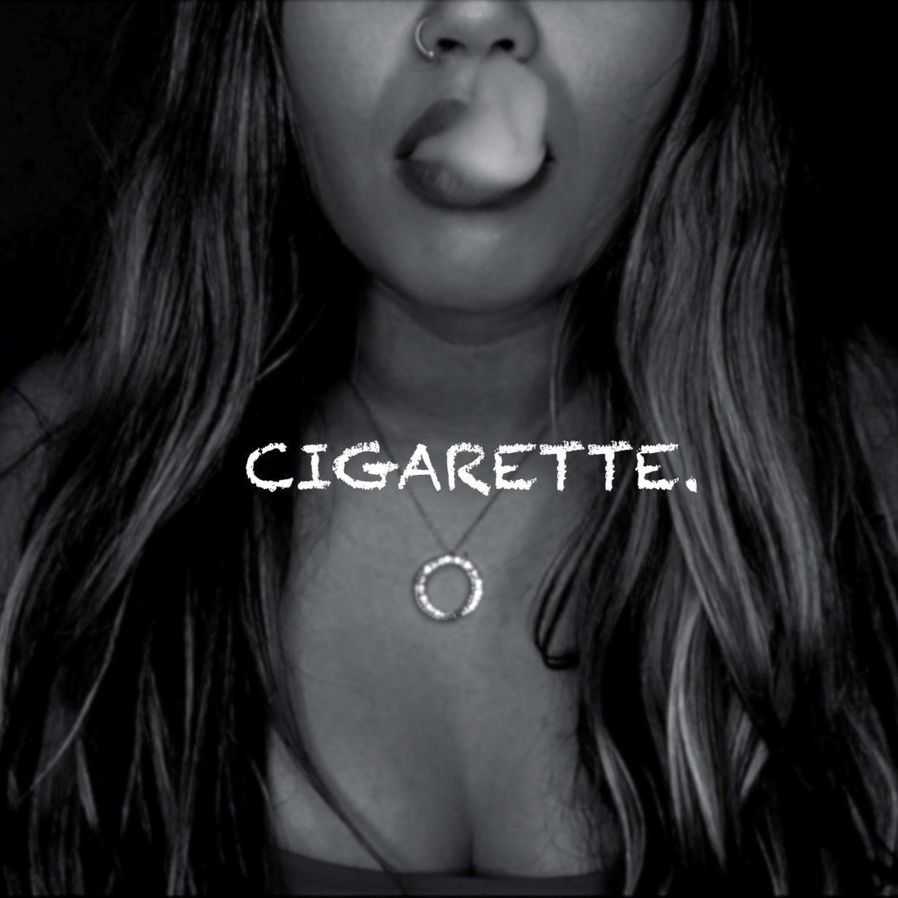 CIGARETTE.