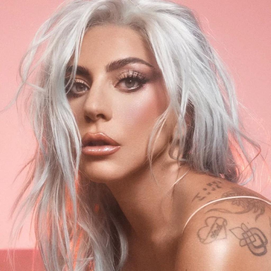LADY GAGA