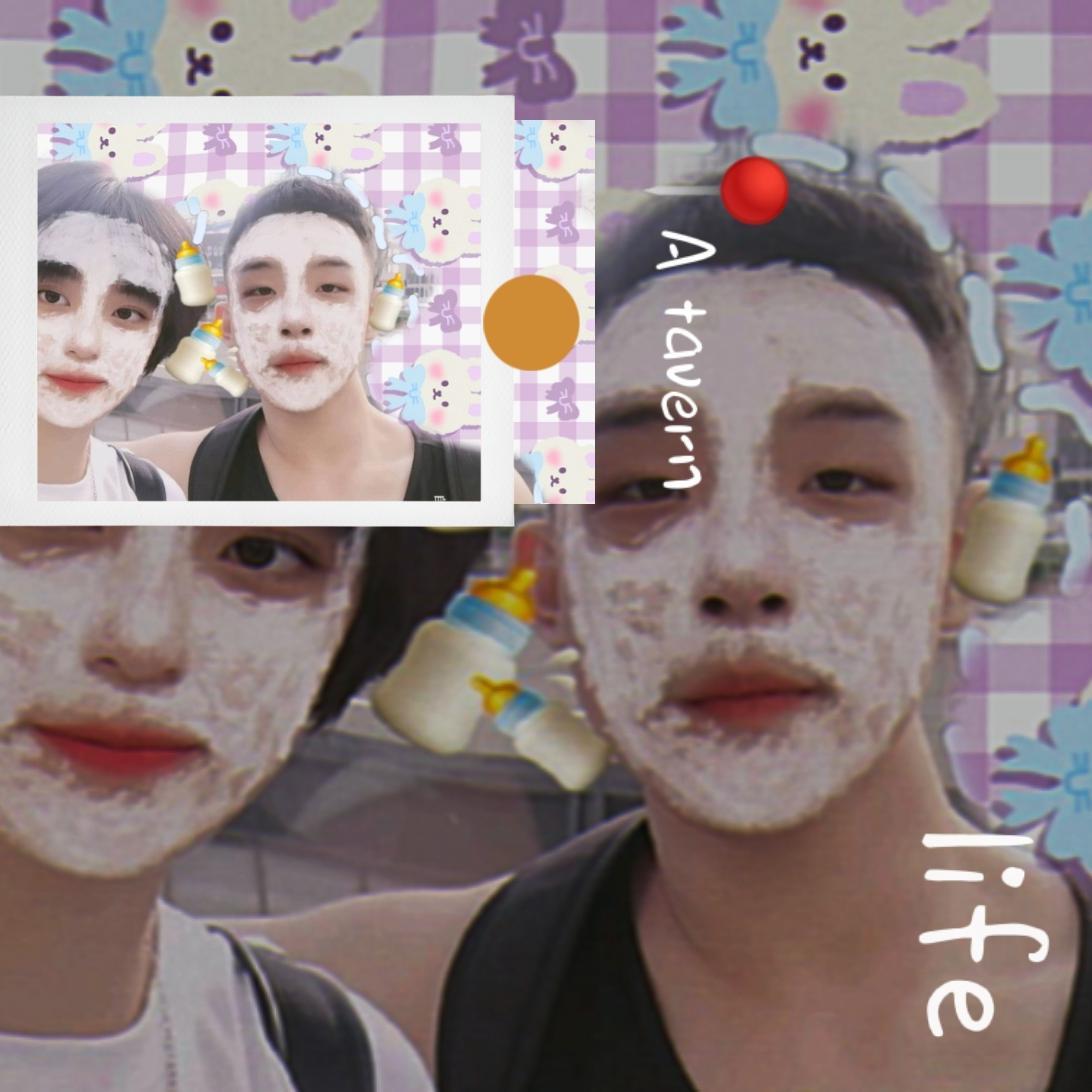 个人简介（翻自 Aug Thirty）