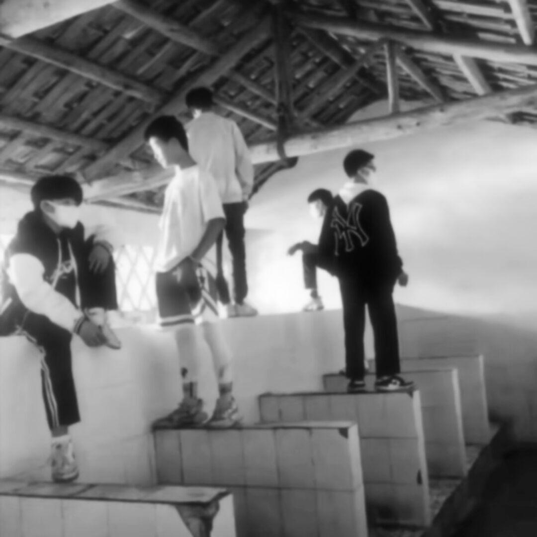 榭季生歌曲封面