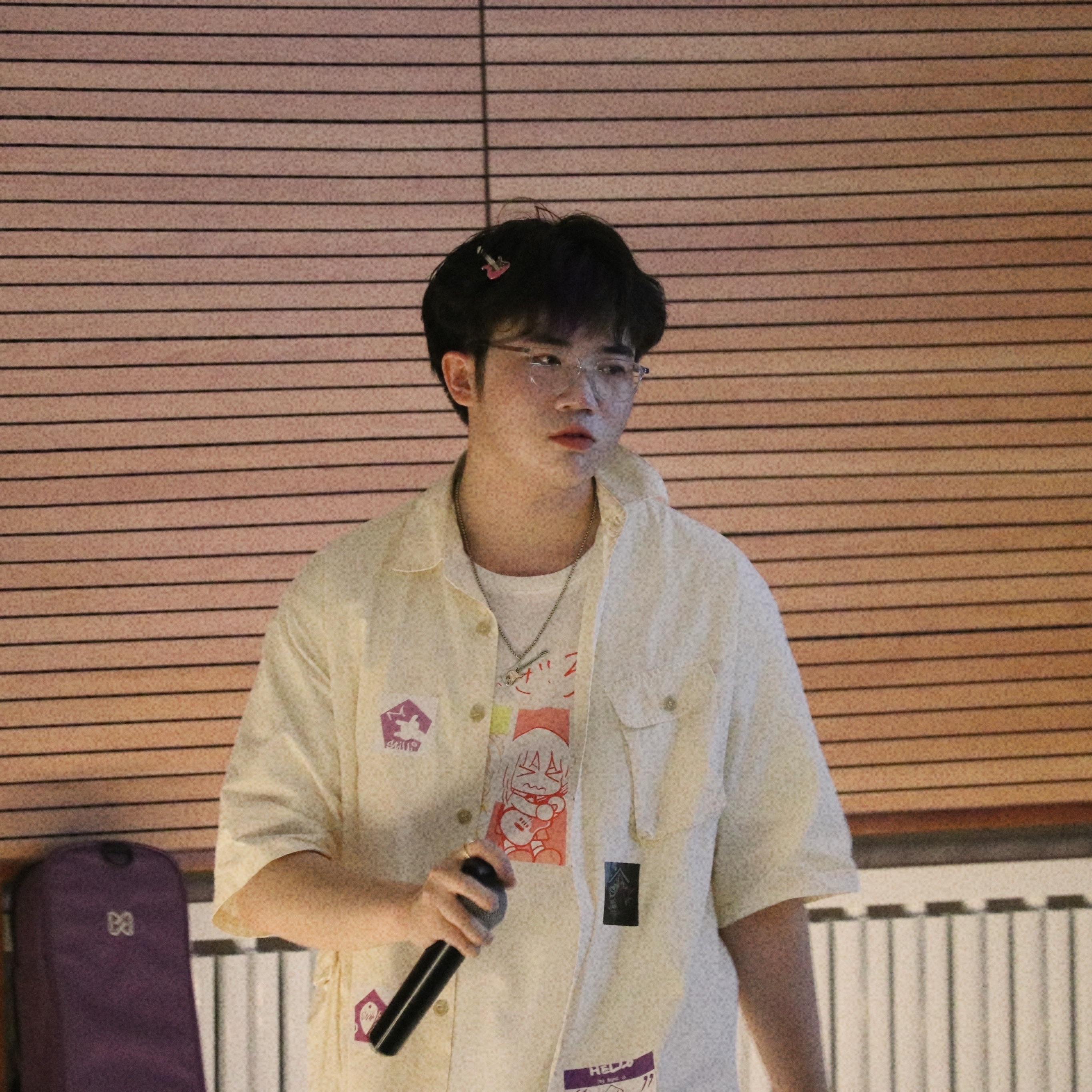 没有词曲的伴奏