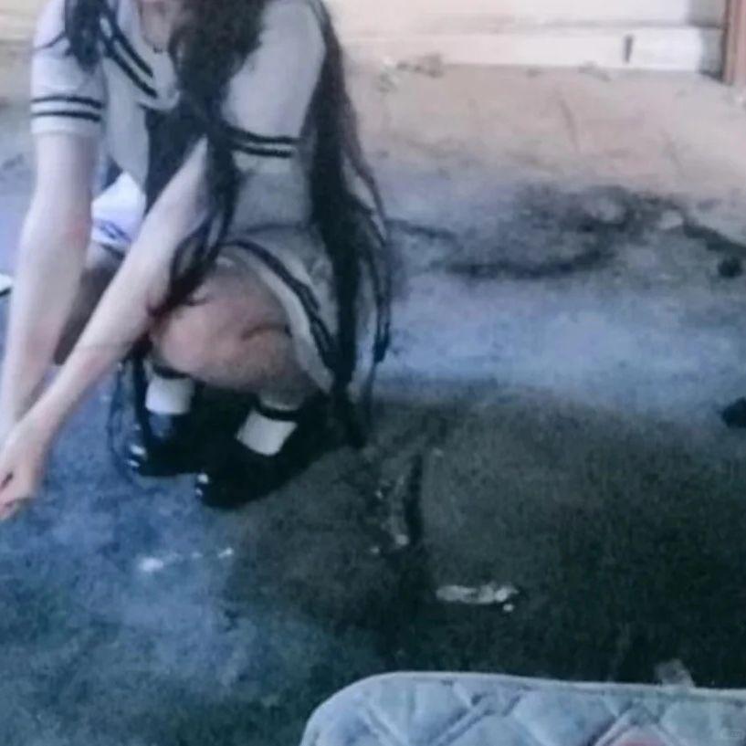 底色