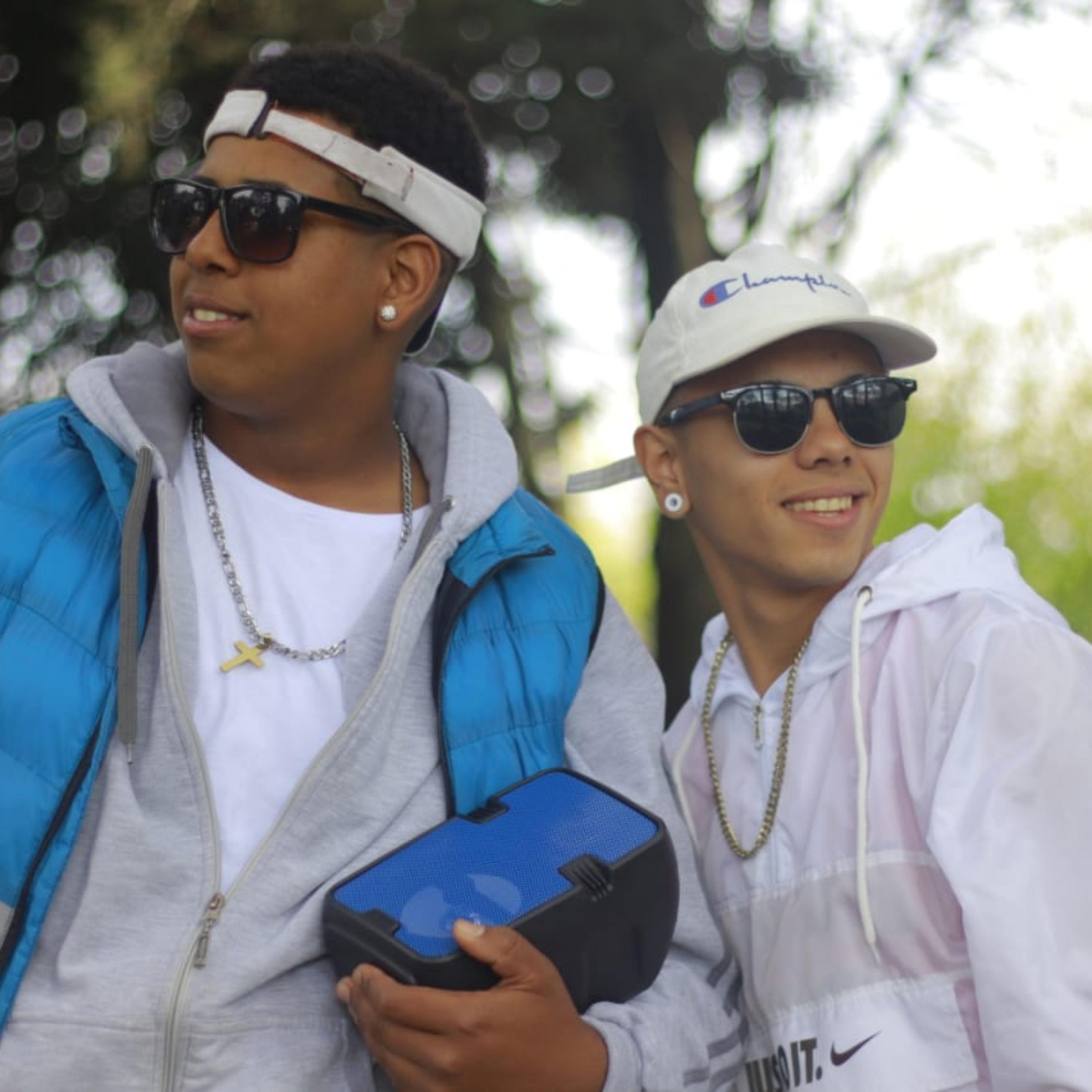 Ella Quiere (feat. Flow Negro Elian Cabral & Ezee' Gc)