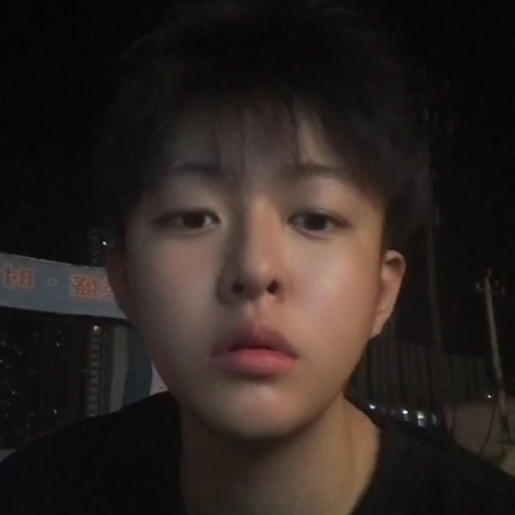 小鸿的内心世界