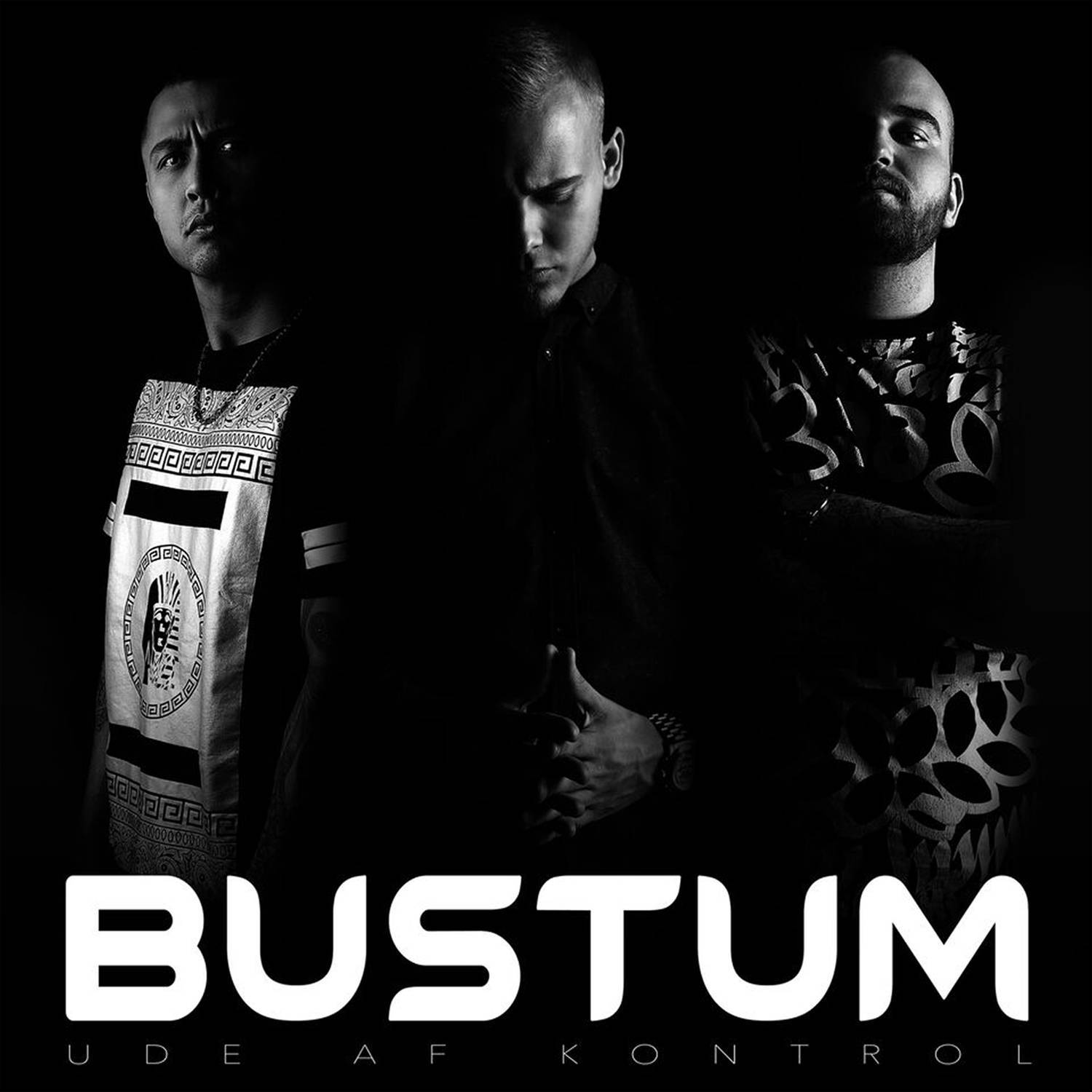 BUSTUM (Deluxe)专辑