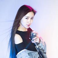 冬天里的一把火 热情的沙漠(辛吧嗒间奏嘉宾资料)
