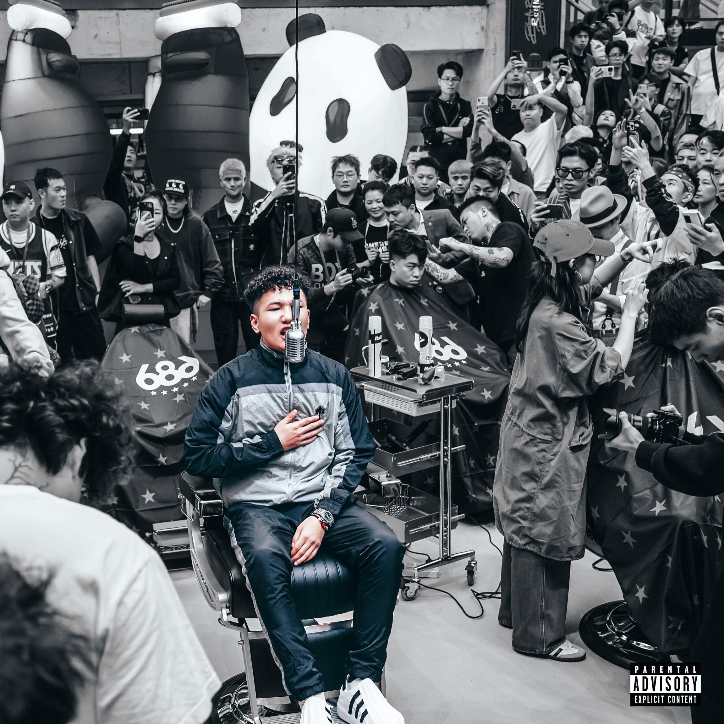 戴白毡帽的Jay-z