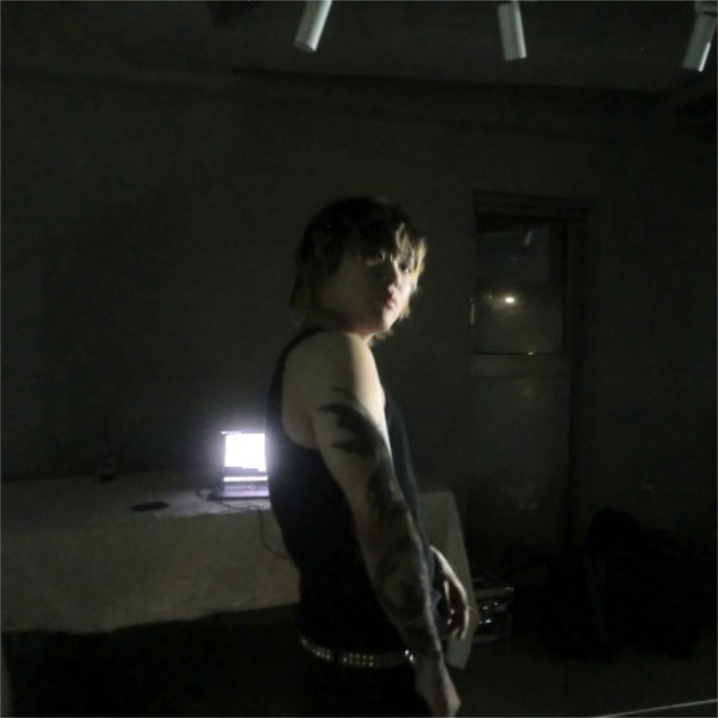 2lateeee