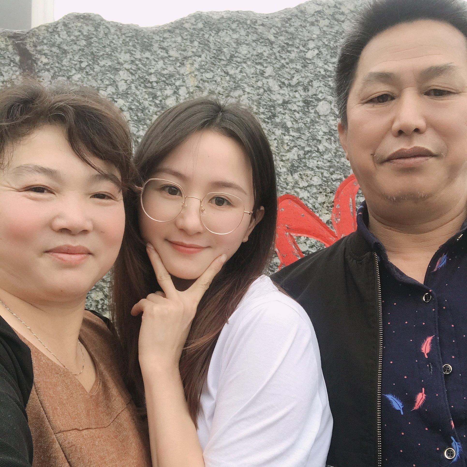 爸爸妈妈给我的不少不多