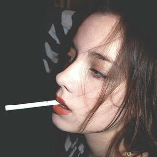 她说没醉，只是忍不住落泪