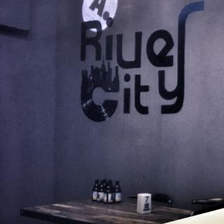 RiverCity——感受长江水的浪