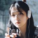 你是我藏在伟大友谊下的无望爱人