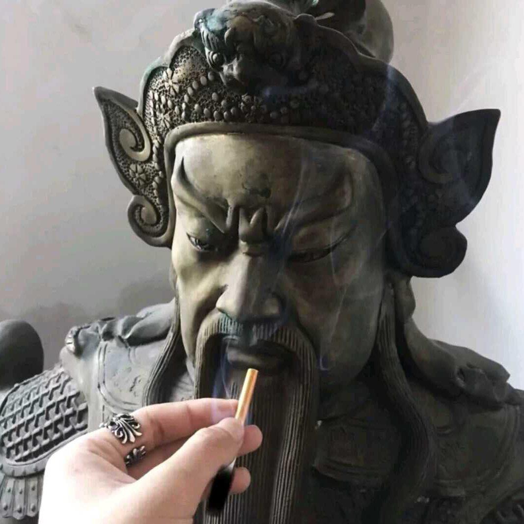 ID 黑街HUNTER小俊123 