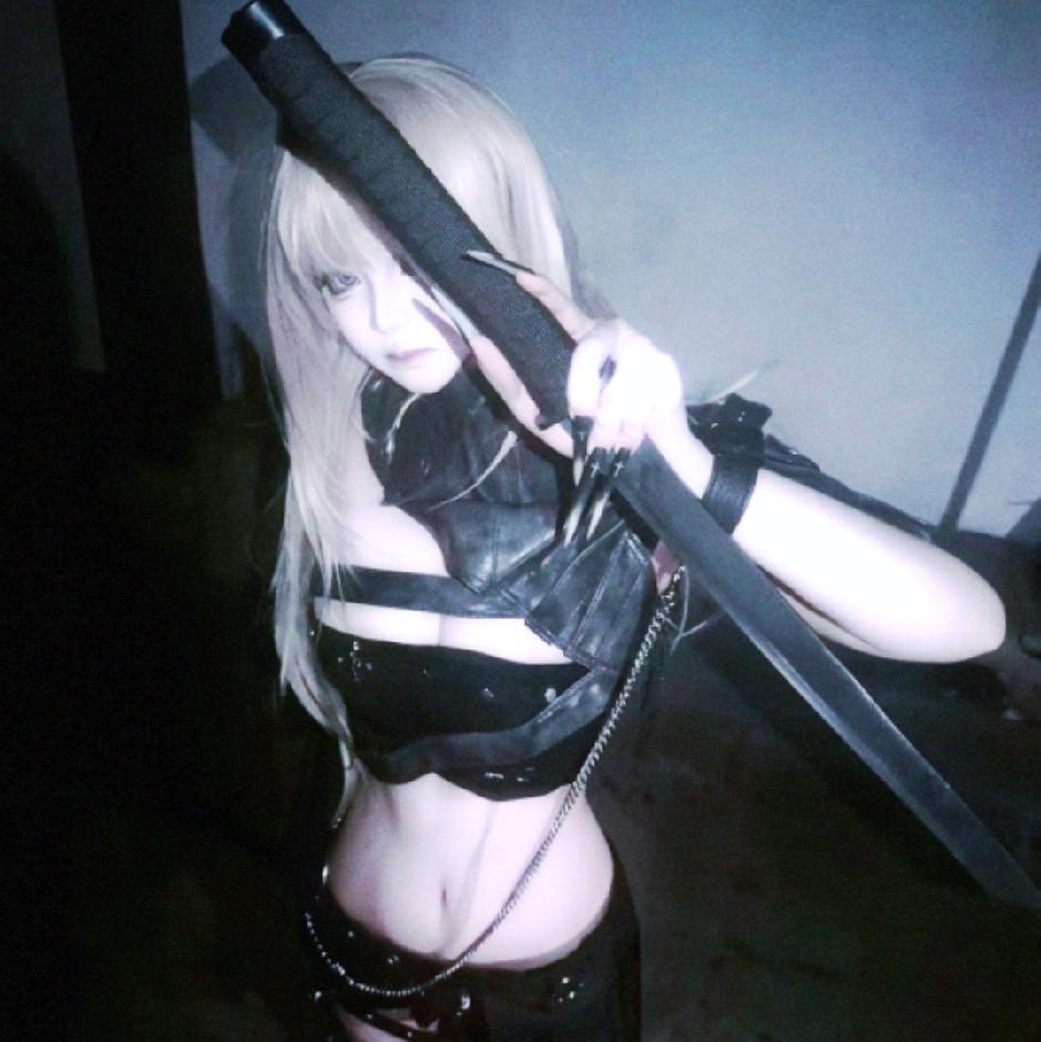 一颗心脏两面受伤